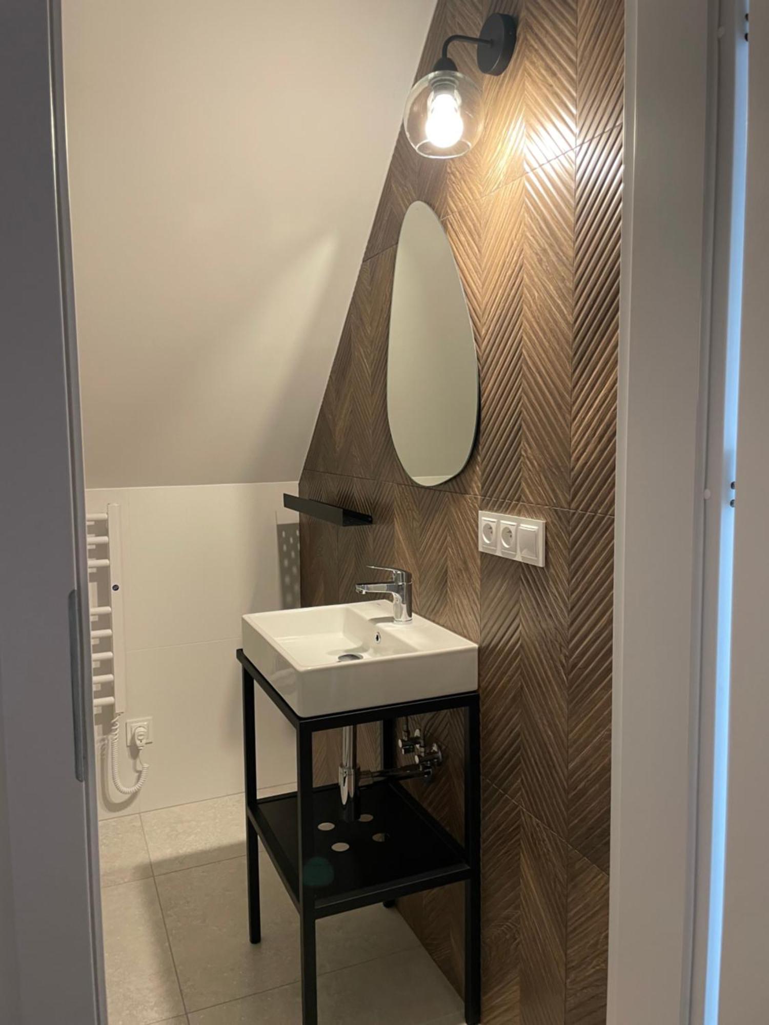 Reset Inn Zawoz Bagian luar foto